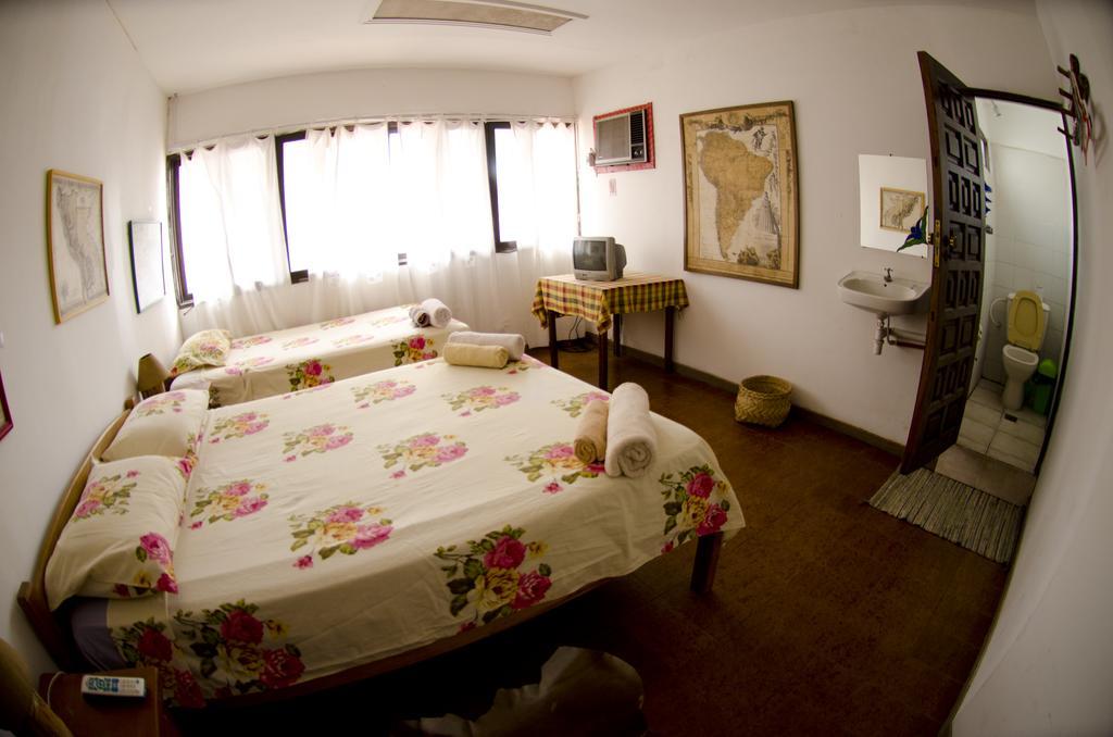 Hostal Los Aventureros Santa Cruz de La Sierra Buitenkant foto
