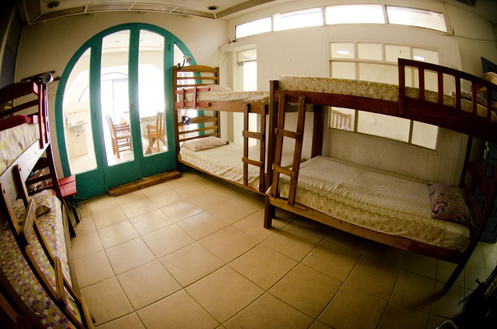 Hostal Los Aventureros Santa Cruz de La Sierra Buitenkant foto