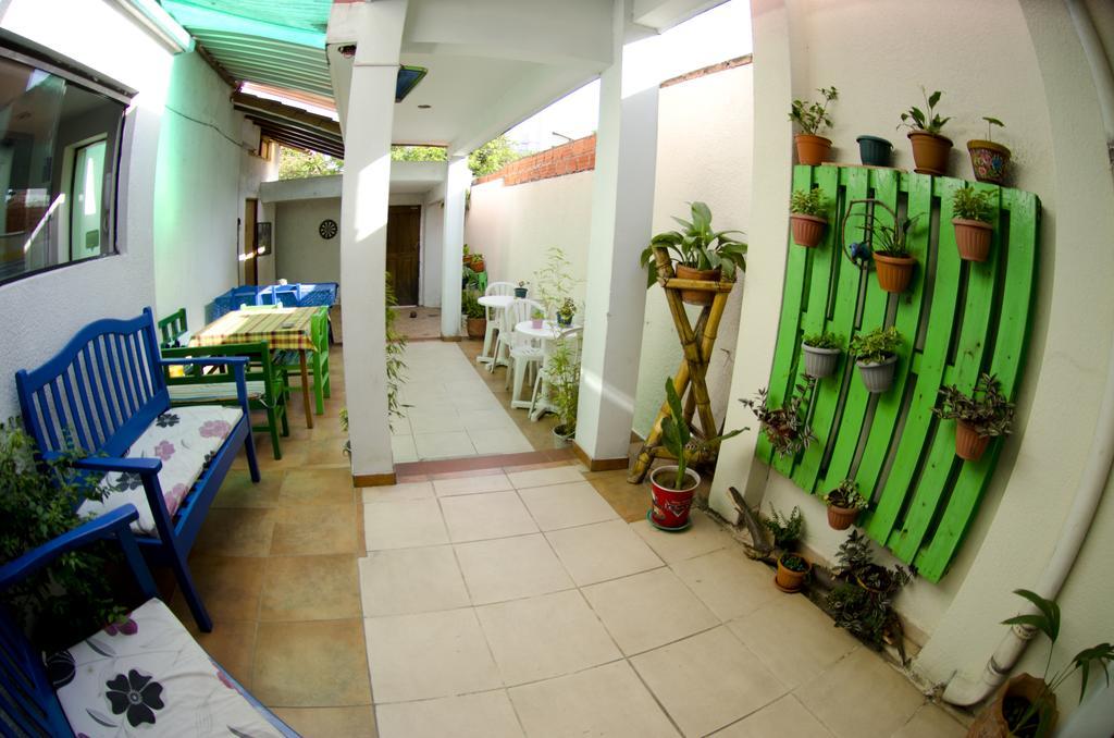 Hostal Los Aventureros Santa Cruz de La Sierra Buitenkant foto