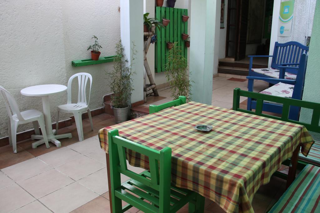 Hostal Los Aventureros Santa Cruz de La Sierra Buitenkant foto
