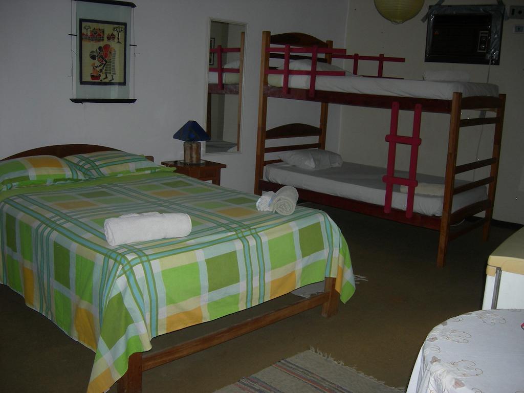 Hostal Los Aventureros Santa Cruz de La Sierra Buitenkant foto